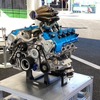 21年11月のスーパー耐久レースin岡山にて展示されたヤマハのV8水素エンジン