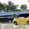 インドネシアのベストセラーであるトヨタ アバンザと、中国製EV ウーリン Air EV
