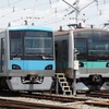 小田急4000形（向かって左）とE233系2000番台