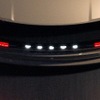 ボルボの電動ミニバン『EM90』、ティザーが始まる　11月に実車発表