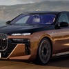 BMW史上最強のEVは660馬力、『i7』 に「M70」…ジャパンモビリティショー2023出展へ