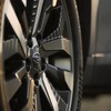 スバルの新型車のティザー写真