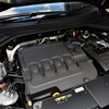 VW T-RocブラックスタイルのエンジンルームTDIは2リットル4気筒のディーゼルターボエンジンを搭載