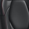 スポーツシート（シート表皮：スポーツレザー（本革）、内装色：ブラック＆センシュアルレッド）