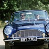 英チャールズ国王のアストンマーティンDB6ヴォランテ（1984年）。ハンドルは当時の王子その人