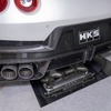 あのHKSがハイエースをPHEVにしちゃった！カーボンニュートラルもチューニングも本気のHKS…東京オートサロン2024