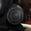『モレル・イレイト カーボン プロ＆イレイト カーボン』シリーズのスピーカーを搭載したオーディオカーの一例（ジャンライン＆パートナーズ デモカー、製作ショップ：マリノサウンド＜福井県＞）。