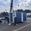 防災用コンテナ型トイレ：設置作業