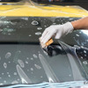 フィルムorコーティング剤? フロントガラスをどう守る?