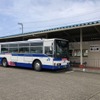 西日本JRバス、ニューエアロスター。桧山駅にて