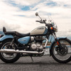 ロイヤルエンフィールド・メテオ350（オーロラブルー）