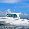 釣りをより快適に、ヤマハ発動機が新型フィッシングボート「YFR330」発売へ 画像
