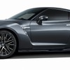 日産GT-R 2025年モデル（ダークメタルグレー）