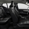 ボルボ XC40 プラス B3 セレクション