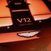 アストンマーティンの新開発V12エンジン