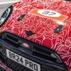 MINI ハッチバック 新型の「JCW」のプロトタイプ