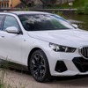 BMW『5シリーズ・ツーリング』新型にPHEV、EVモード95km…今夏欧州設定へ
