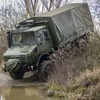 メルセデスベンツ・ウニモグU5000の軍用トラック仕様