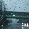 梅雨に負けないクリアな視界！ ガラスの油膜除去から撥水まで完全ガイド～Weeklyメンテナンス～