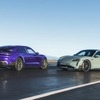 ポルシェ タイカンターボGTヴァイザッハパッケージ（左）/タイカンターボGT（右）