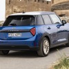 MINI 5ドアハッチバック 新型の「Favoured Trim」仕様