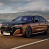 BMWの電気自動車にV2L & V2H機能を搭載