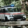ディフェンダー130の赤十字向け新型緊急対応車両