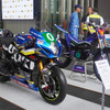 スズキ CNチャレンジの鈴鹿8耐マシンと、ヤマハの電動トライアルバイク「TY-E」