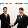 SUBARUの大崎 篤社長とパナソニック エナジーの 只信 一生 社長執行役員