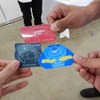 機能コンポーネント展示のエリアでは開発者のみなさんがステッカーをくばっていた