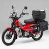ホンダ CT125ハンターカブの用品装着車（グローイングレッド）