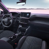 プジョー E-2008 改良新型（写真は欧州仕様）