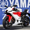 全日本ロードレース選手権最終戦が行われた鈴鹿サーキットで初公開されたヤマハ YZF-R9