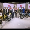 「EICMA2024」で新型DR-Z4S/SMを発表したスズキ鈴木俊宏社長