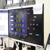 ベルエナジーの電源車「MESTA Gen」から取り出した電力で、溶接ロボットを動かすデモ
