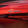 メルセデス・マイバッハSL680モノグラムシリーズ（レッドアンビエンス）