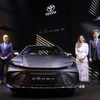 トヨタ・カムリ・ハイブリッド新型（インド仕様）