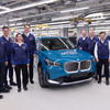 BMWの独レーゲンスブルク工場における2024年のEV生産台数が10万台を突破。iX1がラインオフ