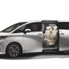 トヨタ・アルファード・エグゼクティブラウンジ（PHEV・E-Four）