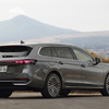 VW パサート 新型（eハイブリッド エレガンス）