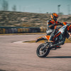 KTM『390 SMC R』の2025年モデル