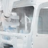 メルセデスベンツがドイツ・ヴェルト工場のトラックキャブ塗装工程を革新的かつ環境に配慮したプロセスへと段階的に移行