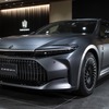 THE CROWN専売特別仕様車「クラウン THE LIMITED-MATTE METAL セダン」