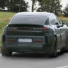 ポルシェ カイエンクーペEV 市販型のプロトタイプ