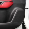 ドアスピーカーもインナー取り付けされる。ただしドア内部のスピーカー取り付けにはひと工夫あるので後編で紹介しよう。