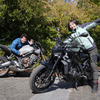丸山浩（左）とまあさ（右）がホンダ Eクラッチとヤマハ Y-AMTの魅力を試乗＆解説