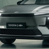 トヨタ C-HR+