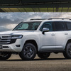 gramLIGHTS 57DR-X × TOYOTA Land Cruiser 300
