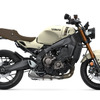ヤマハ XSR900 2025年モデル（セラミックアイボリー）