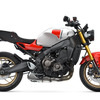 ヤマハ XSR900 2025年モデル（シルキーホワイト）